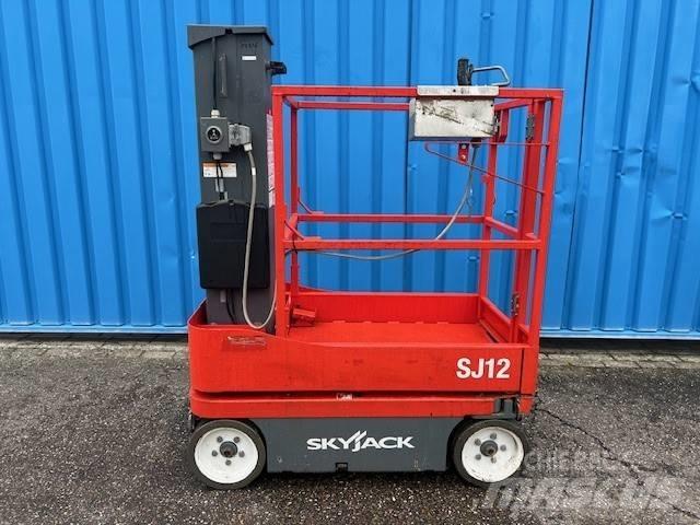 SkyJack SJ 12 Sakselifter