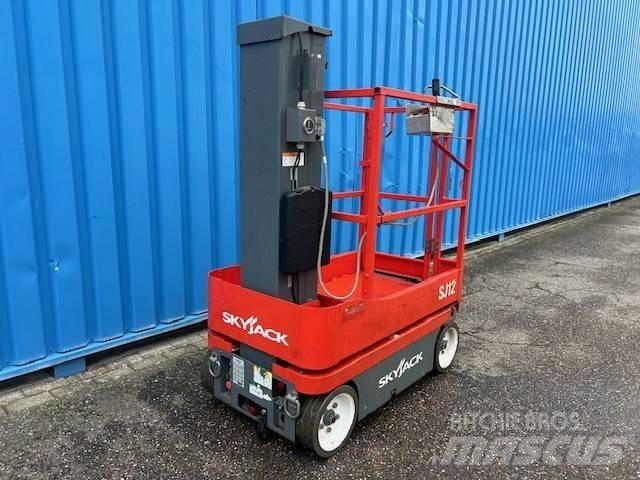 SkyJack SJ 12 Sakselifter
