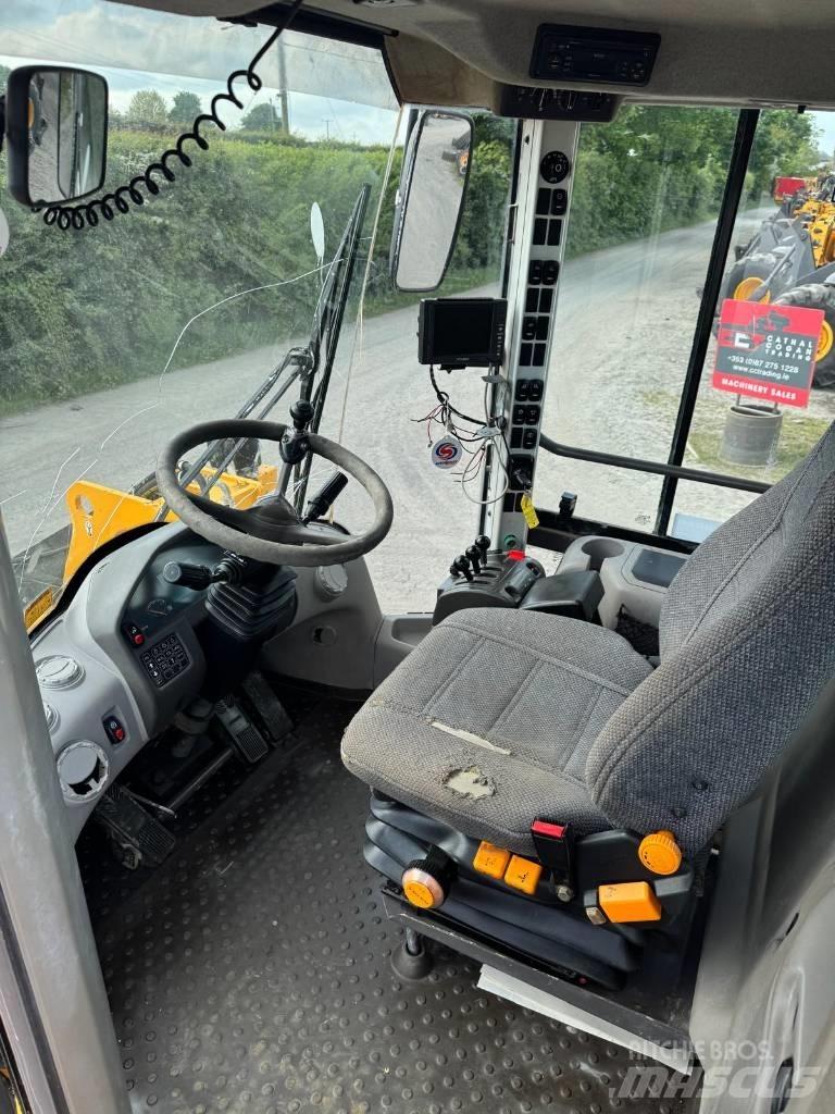 Volvo L 120 F Hjullastere