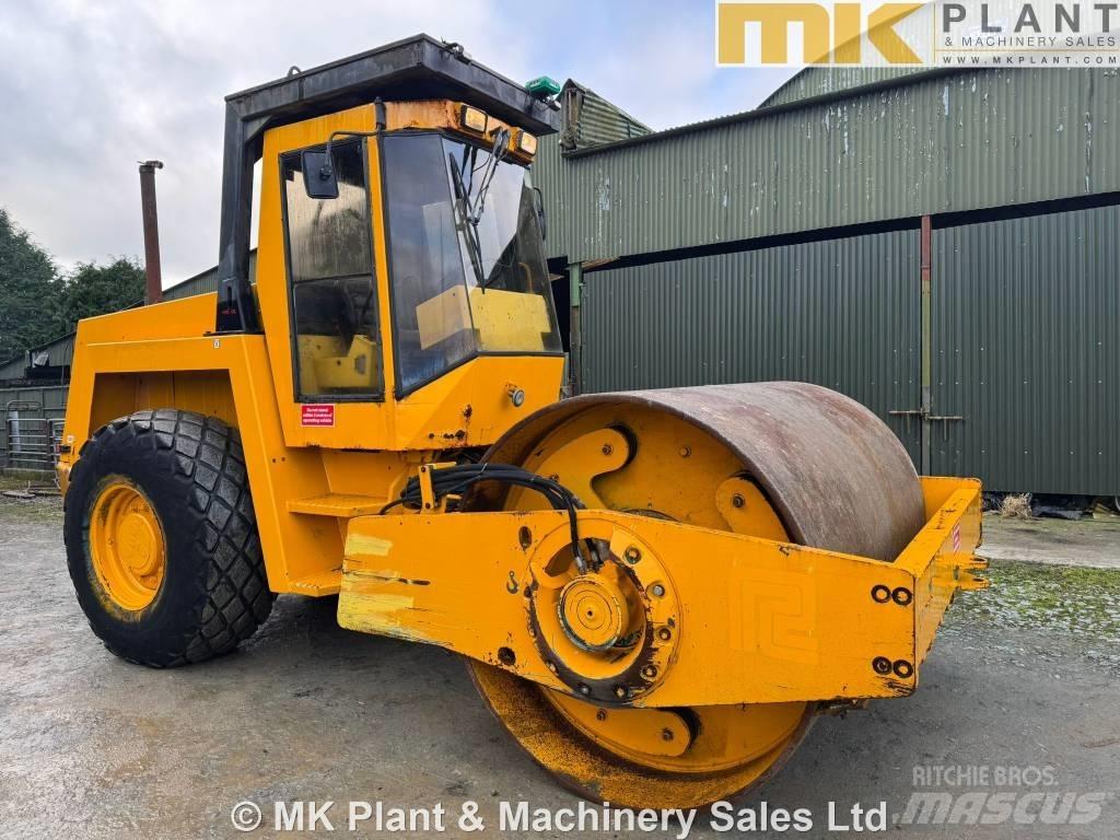 Bomag BW 213 D-2 Valsetog