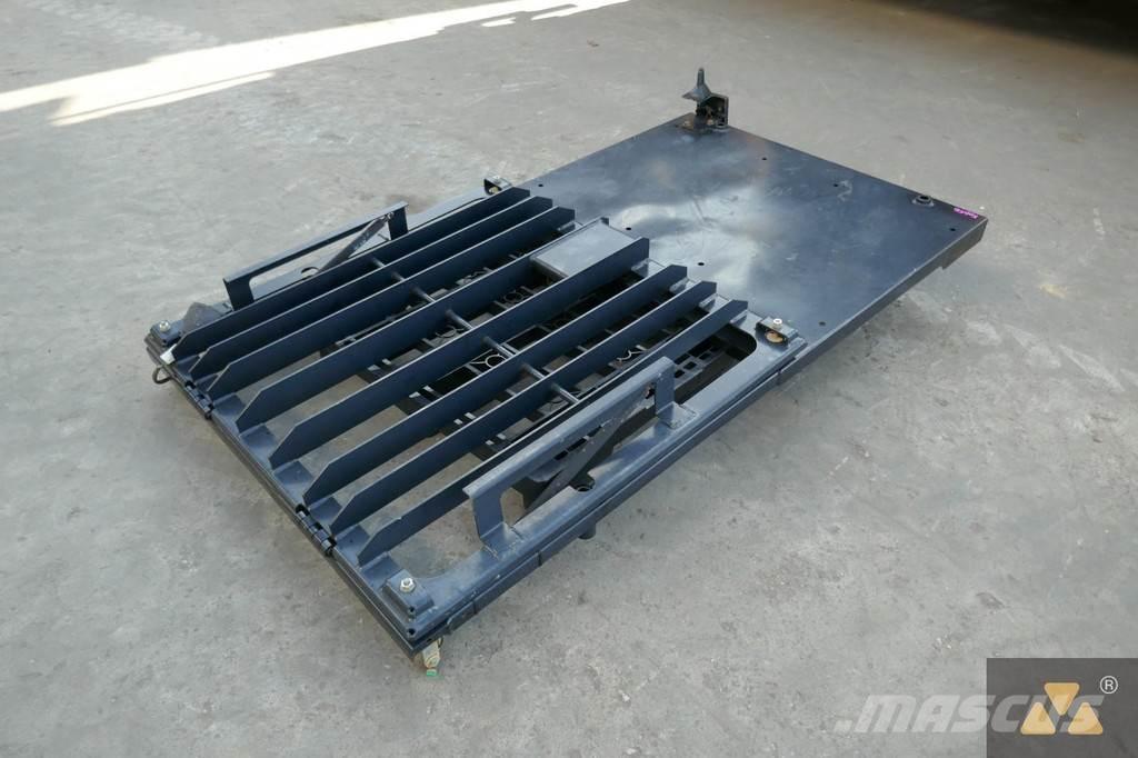 CAT 357-4102 Førerhus og Interiør