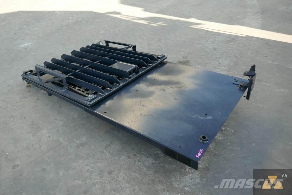 CAT 357-4102 Førerhus og Interiør