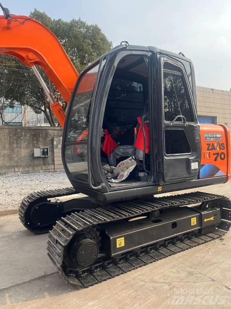 Hitachi ZX70 Beltegraver