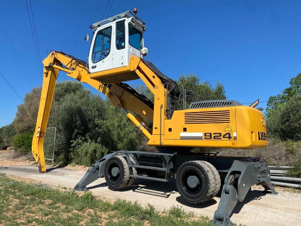 Liebherr A 924 C Gravemaskiner for avfallshåndtering