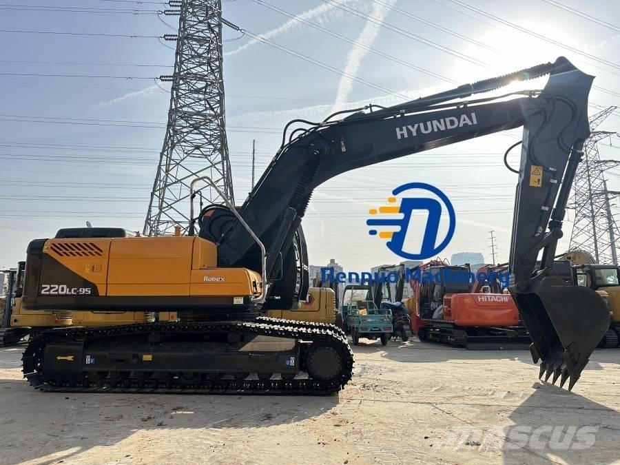 Hyundai R220LC-9S Beltegraver