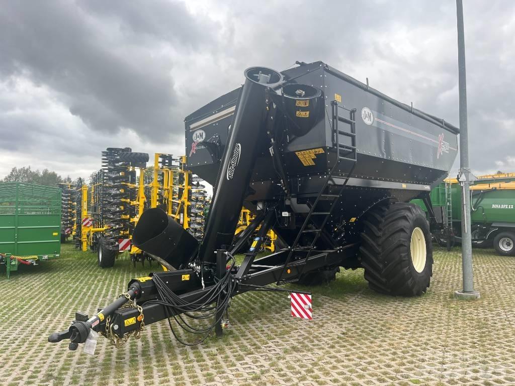 J&M X2431 Brønnhenger semi