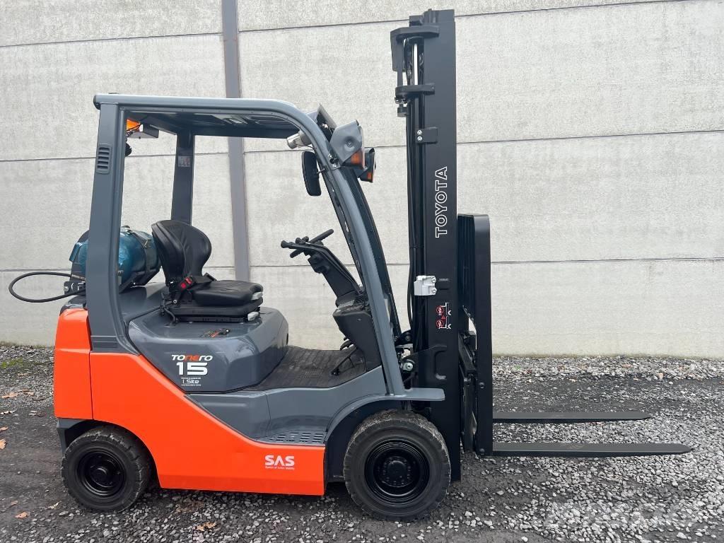 Toyota 02-8FGF15 Propan trucker