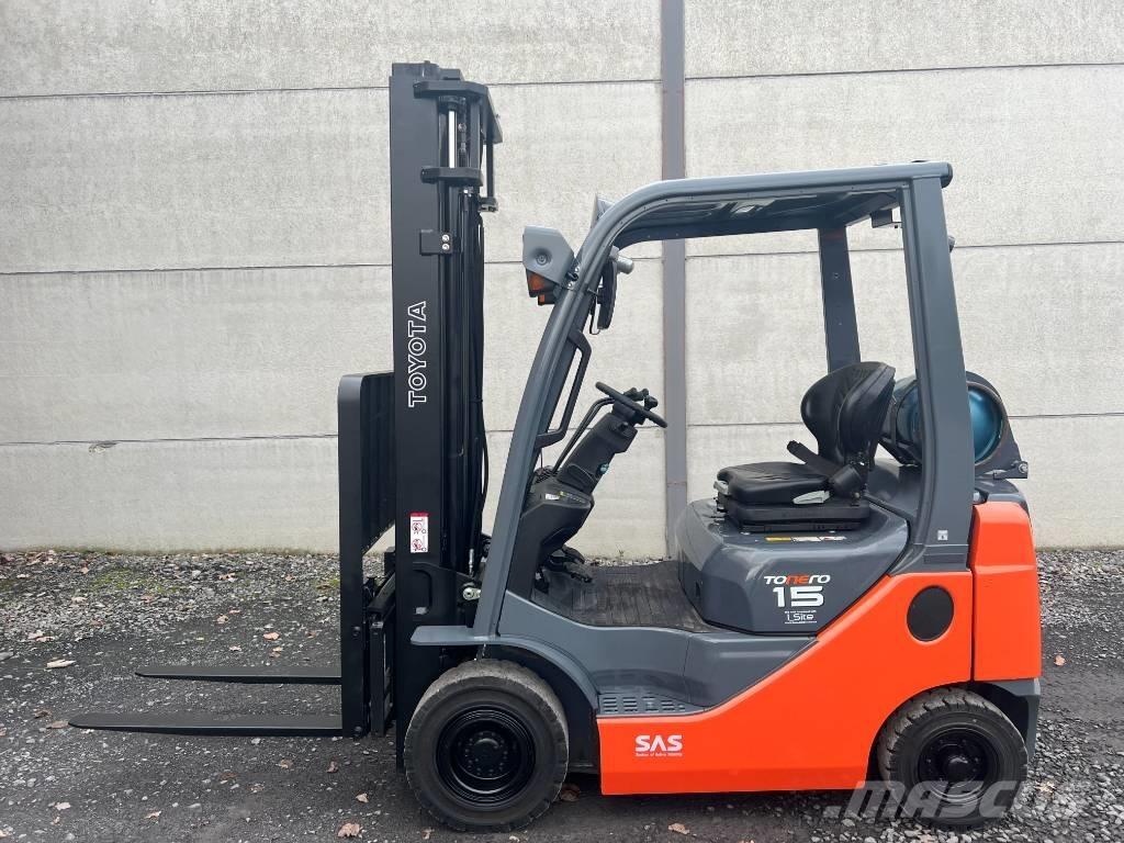 Toyota 02-8FGF15 Propan trucker