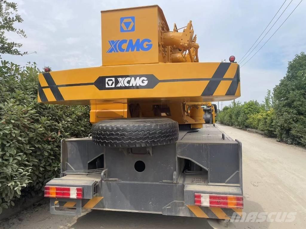 XCMG QY25 Allterreng kraner