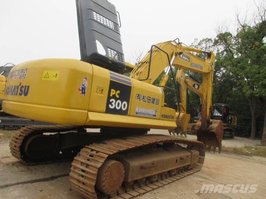 Komatsu PC 300 Beltegraver