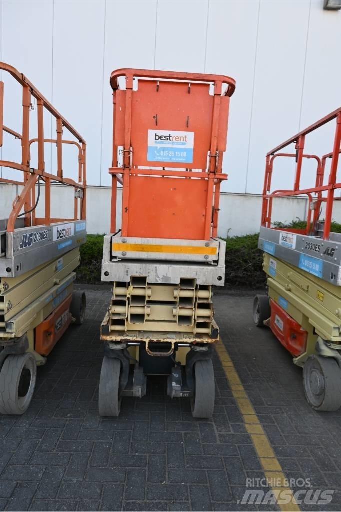 JLG 2030 ES Sakselifter