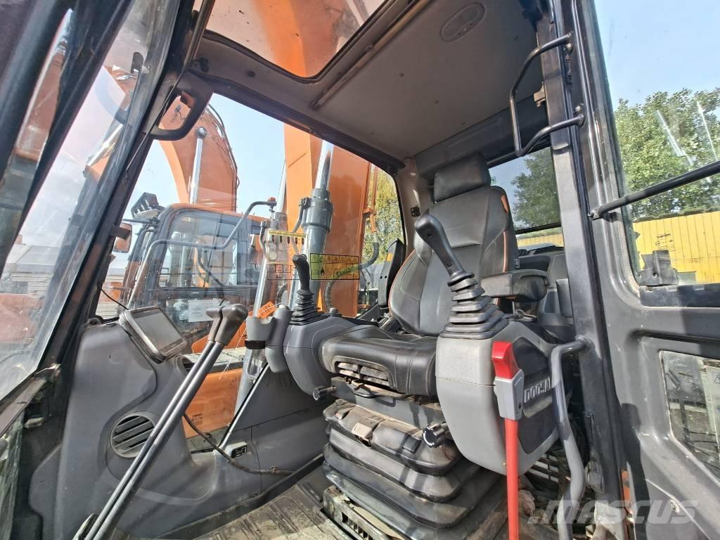 Doosan DX 140 LC Beltegraver