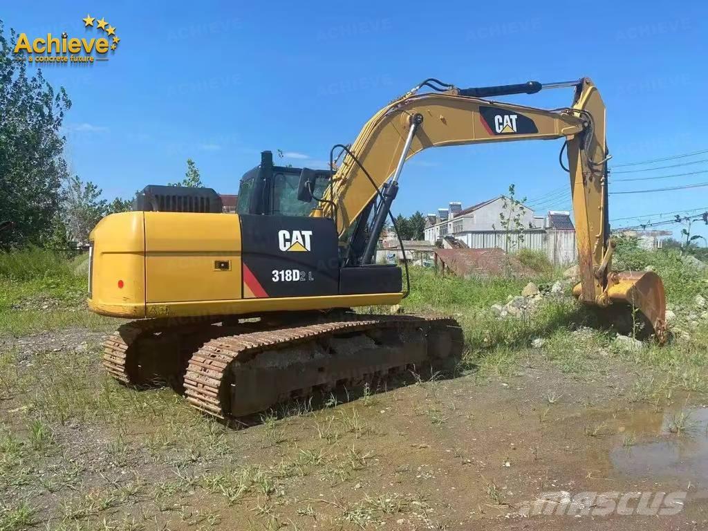 CAT 318D2L Beltegraver