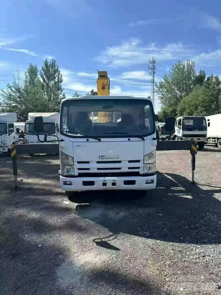 Isuzu ELF 700 Kranbil