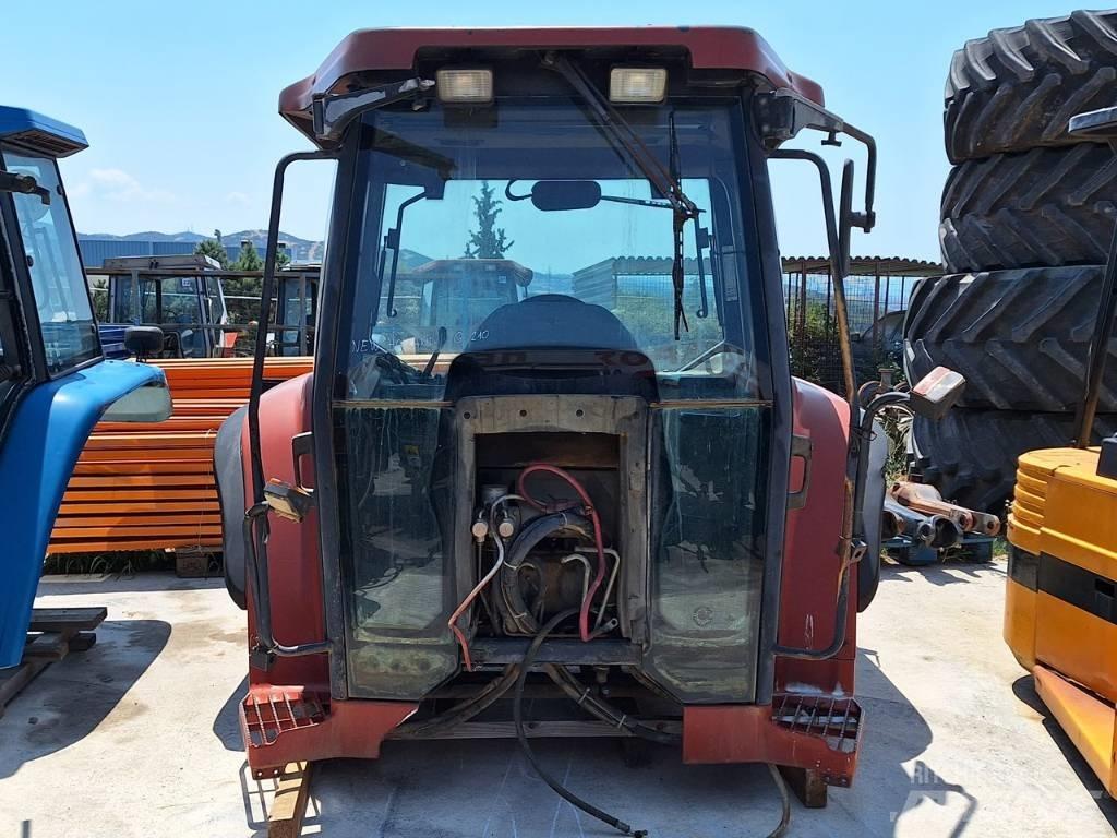 New Holland G 210 Førerhus og Interiør