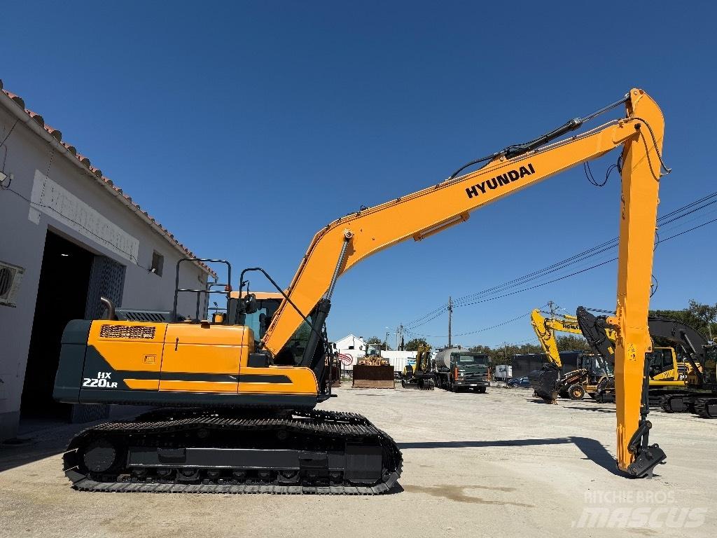 Hyundai HX220 LR Gravemaskiner med lang bom