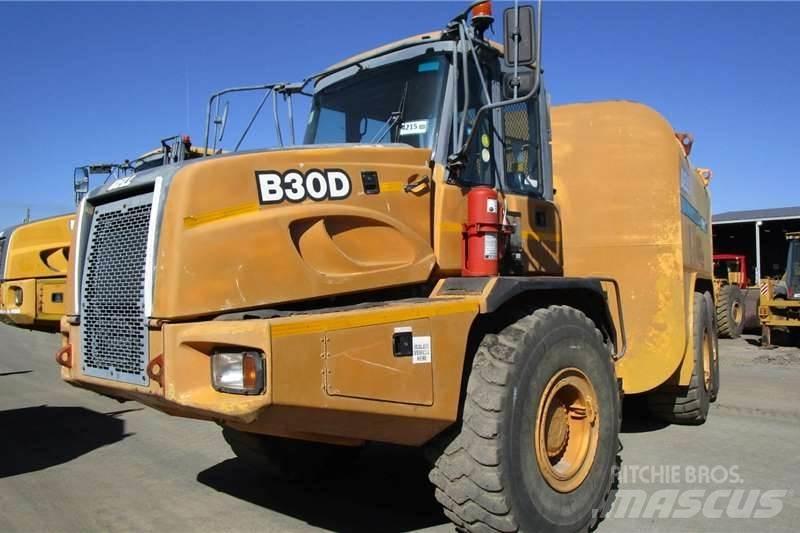 Bell 27000L Andre lastebiler