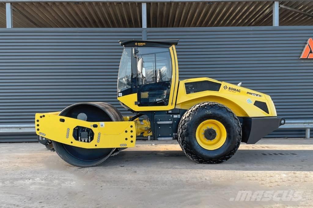 Bomag BW 213 D-5 Valsetog