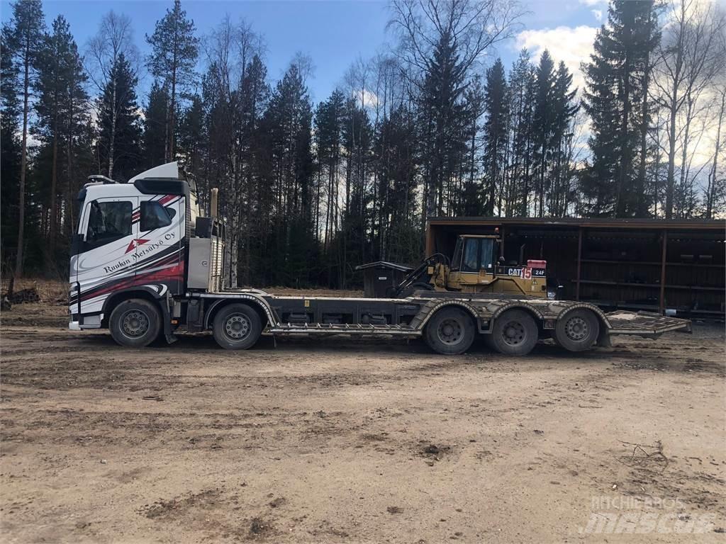 Volvo FH13 Spesialbiler for transport av skogsmaskiner
