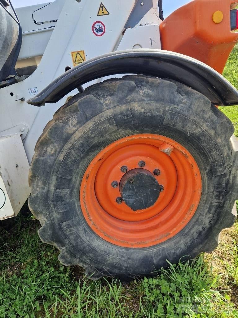 Bobcat T35120 Teleskoplastere