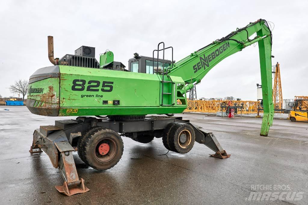Sennebogen 825M-C Gravemaskiner for avfallshåndtering