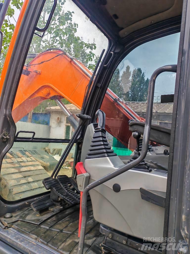 Doosan DX75 Midigravere 7 - 12t