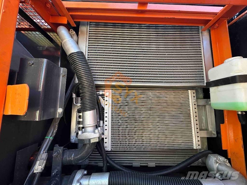 Doosan DX 225 LC Beltegraver