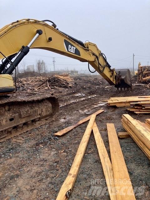CAT 330 D Beltegraver