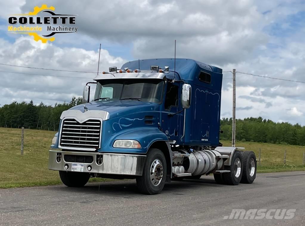 Mack CXU 613 Trekkvogner