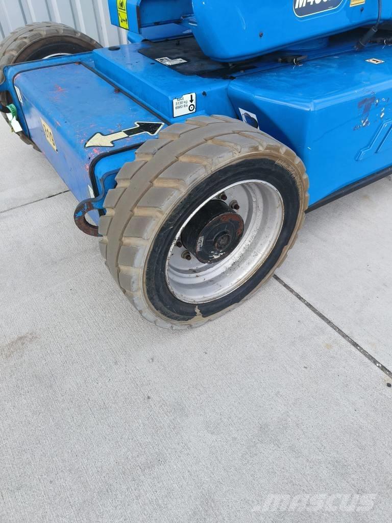 JLG M 450 AJ Leddede bomlifter