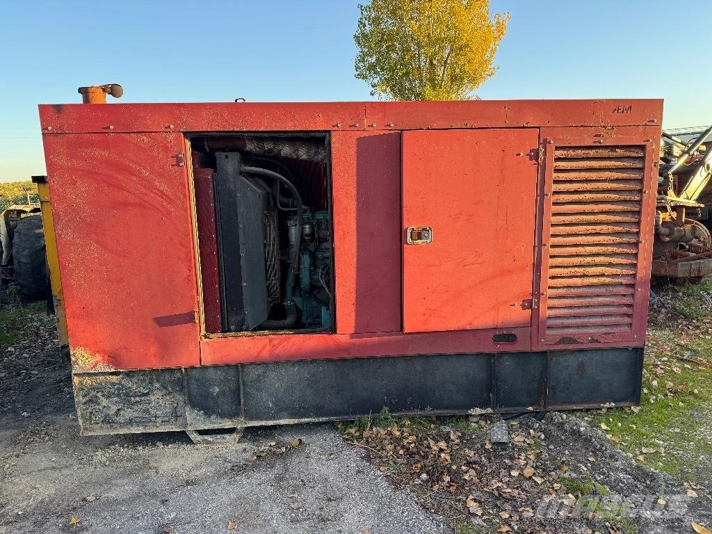  Gerador FEM Diesel Generatorer