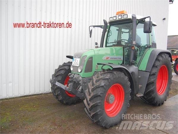 Fendt 716 Vario Traktorer