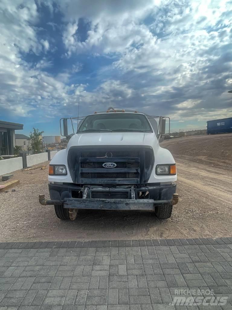 Ford F 750 XLT Vanningsvogn for støvdemping