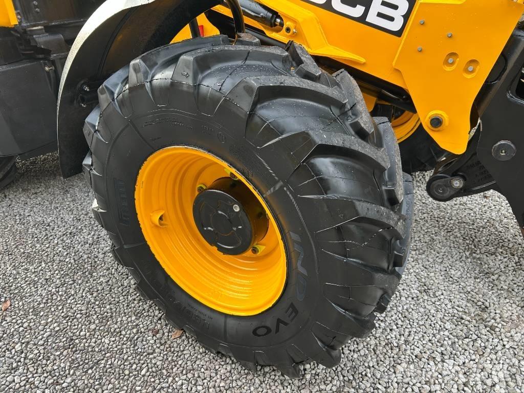 JCB TM320S Teleskoplastere for Landbruk