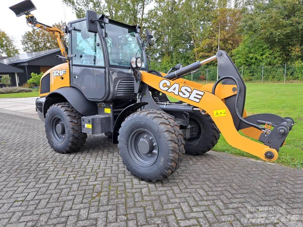 CASE 321F-HS Hjullastere