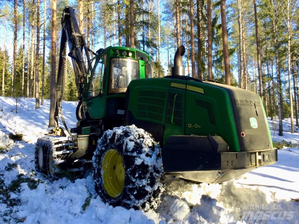 John Deere 1270G 6W Hogstmaskiner