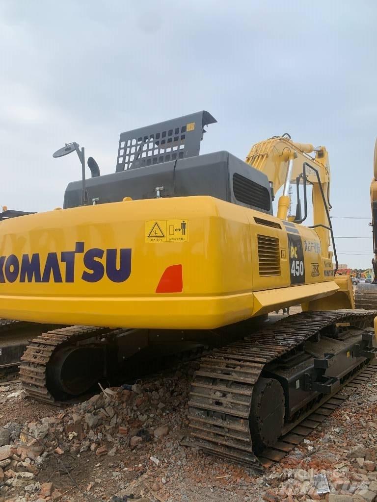 Komatsu PC 450-8 Beltegraver