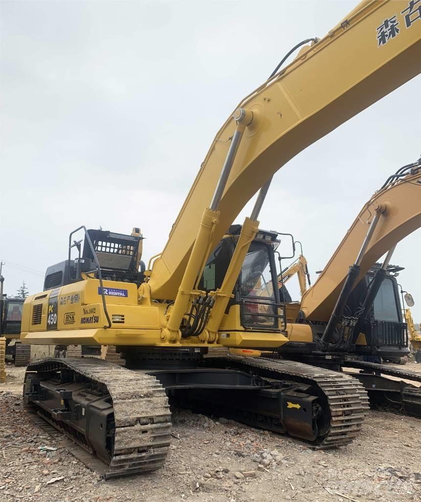 Komatsu PC 450-8 Beltegraver