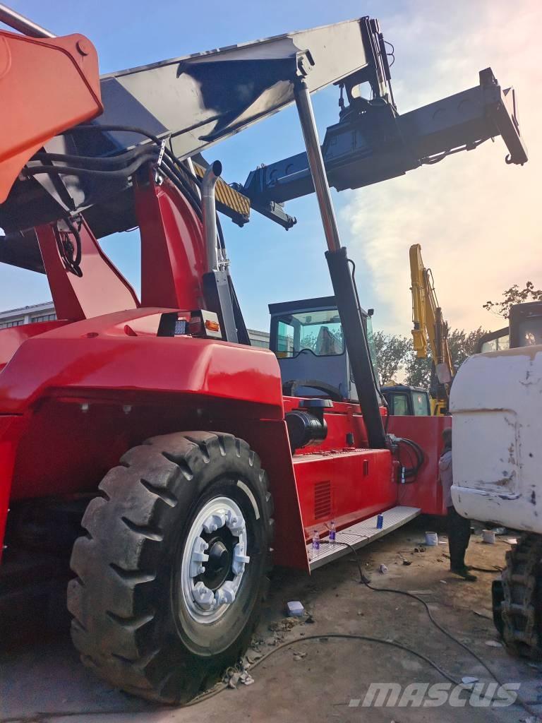 Sany SRSC 45 C30 Reachstackere