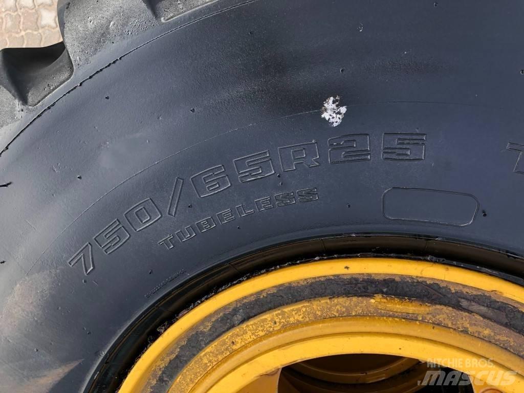 Goodyear 750/65R25 Dekk, hjul og felger