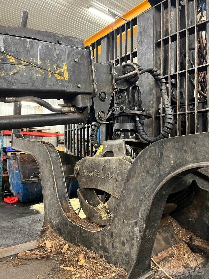 John Deere 1210E Lassbærere