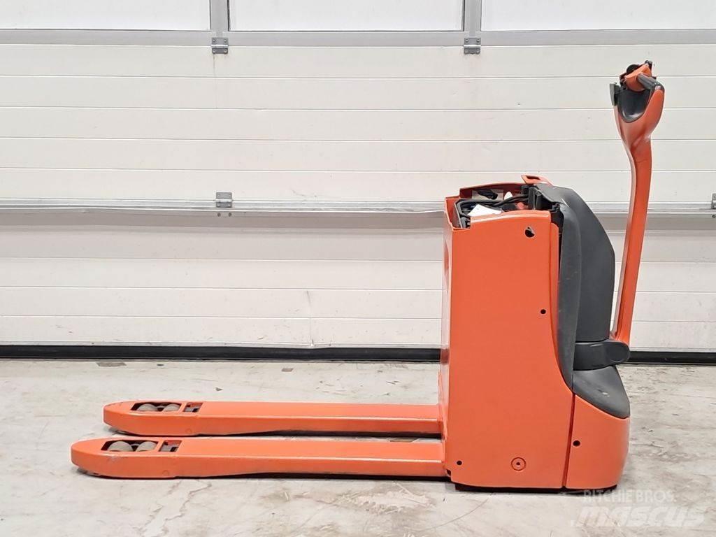 Linde T16 Lavtløftende truck