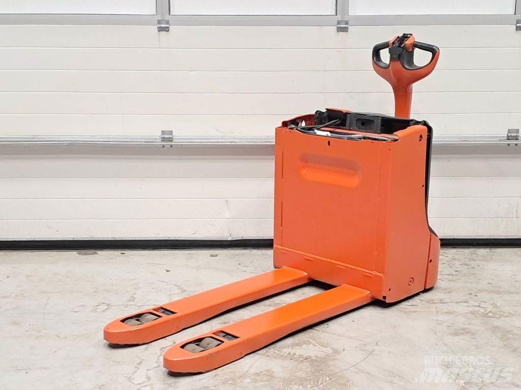 Linde T16 Lavtløftende truck