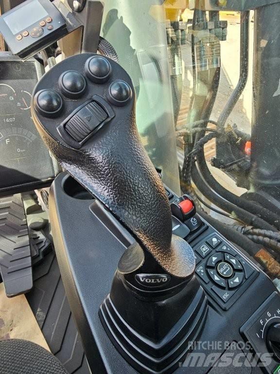 Volvo EC350EL Beltegraver