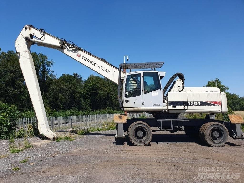Atlas 1704 M Gravemaskiner for avfallshåndtering