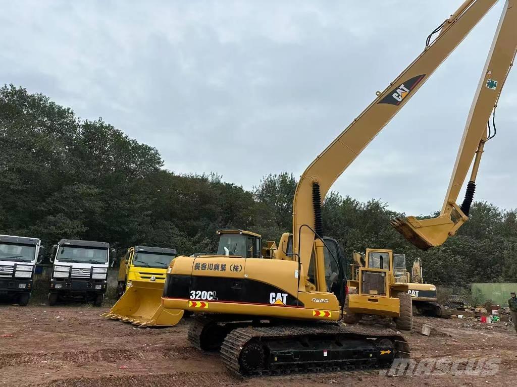CAT 320 C L Gravemaskiner med lang bom