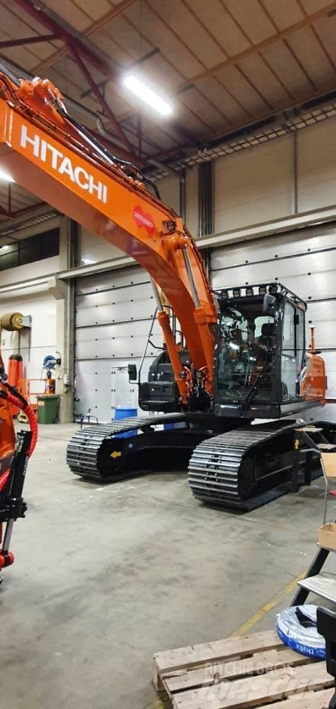 Hitachi ZX 210 LC-7 Beltegraver