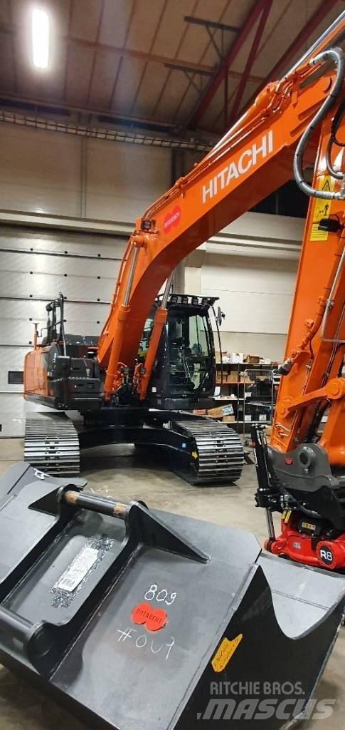 Hitachi ZX 210 LC-7 Beltegraver