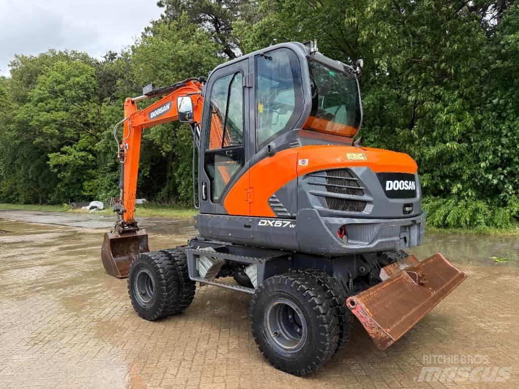 Doosan DX 57 W Hjulgravere