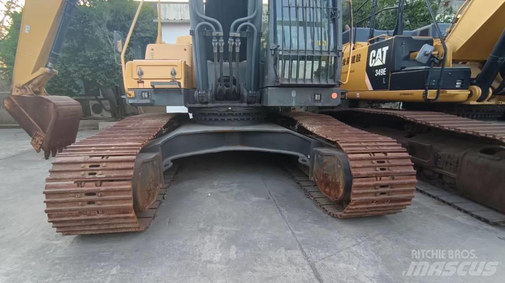 Volvo EC 380 D L Beltegraver